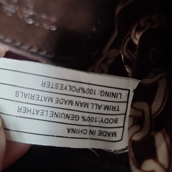 Tignanello 100% Genuine Leather Crossbody Purse - Picture 14 of 16